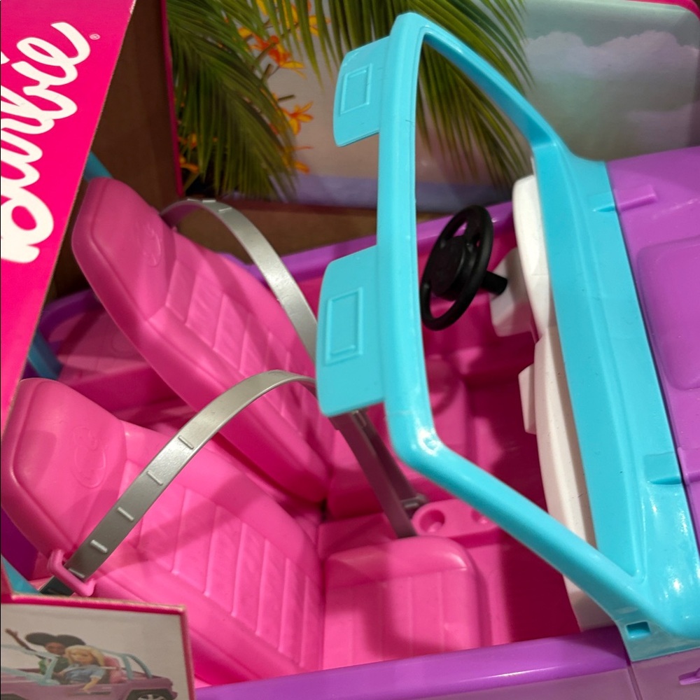 Barbie Pink Convertible Jeep with Accents - Picture 3 of 6